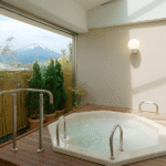 女性用『紅富士の湯』～内風呂・ジャグジー風呂～